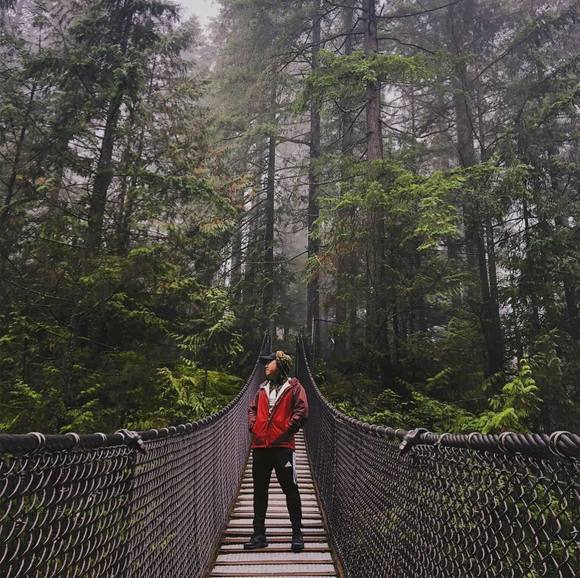 Meet your Posher, Chris - Picture 1 of 1